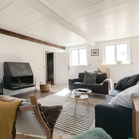 Four Bedroom Holiday In *